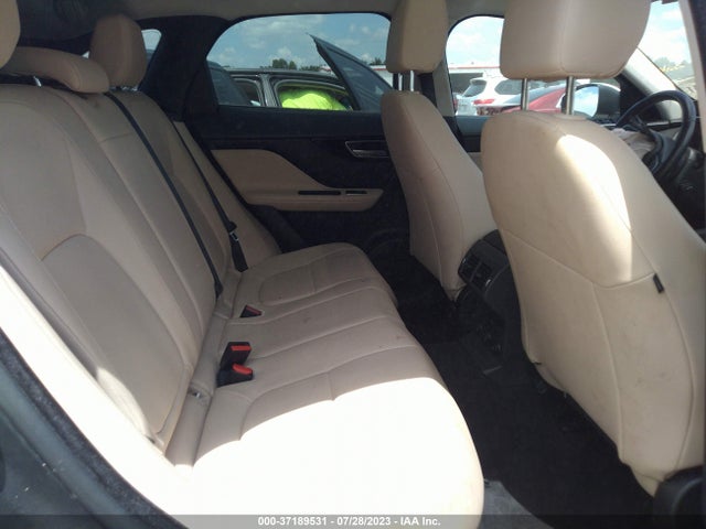 2017 JAGUAR F-PACE SADCS2BV5HA085505 Photo 7