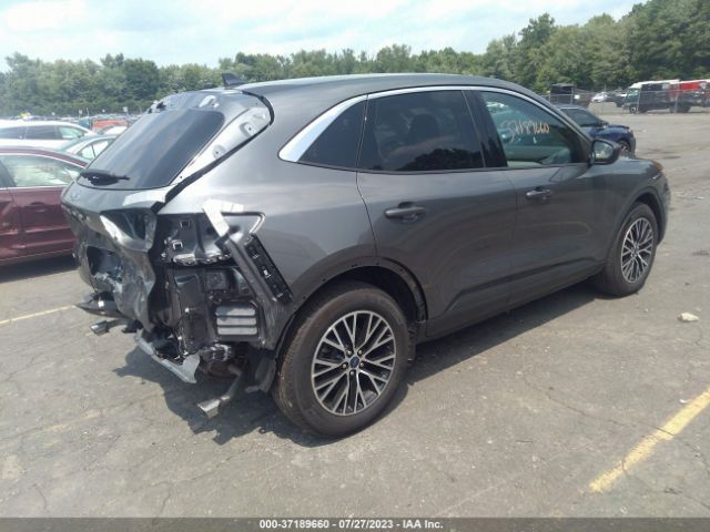 1FMCU0EZXNUA90147 Ford Escape Se Plug-in Hybrid