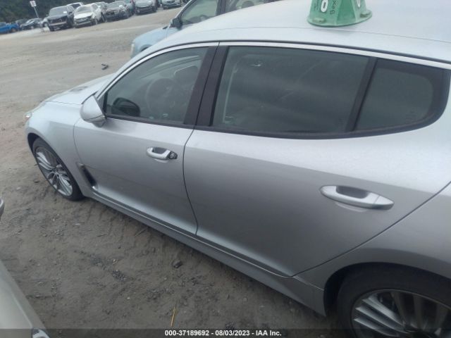 KNAE15LAXJ6031076 KIA Stinger Base