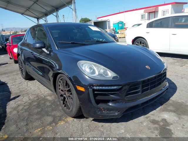 2018 PORSCHE MACAN WP1AG2A55JLB62551 Photo 0