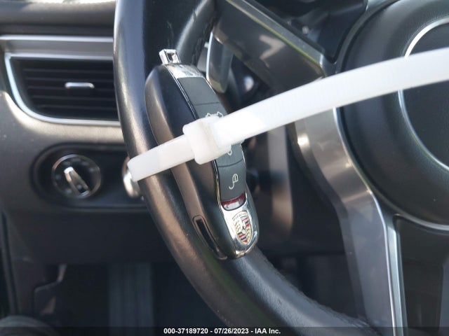 2018 PORSCHE MACAN WP1AG2A55JLB62551 Photo 10