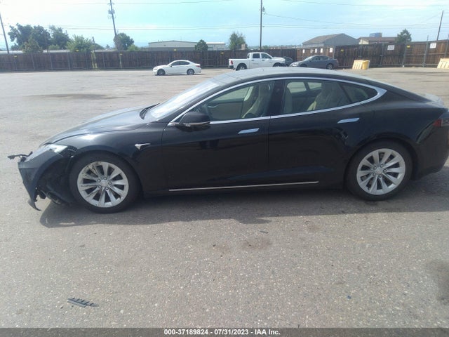 Tesla Model S 90d/70d/75d/60d/85d 2016 5YJSA1E2XGF169881 Image 5