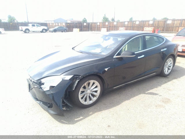 Tesla Model S 90d/70d/75d/60d/85d 2016 5YJSA1E2XGF169881 Image 2