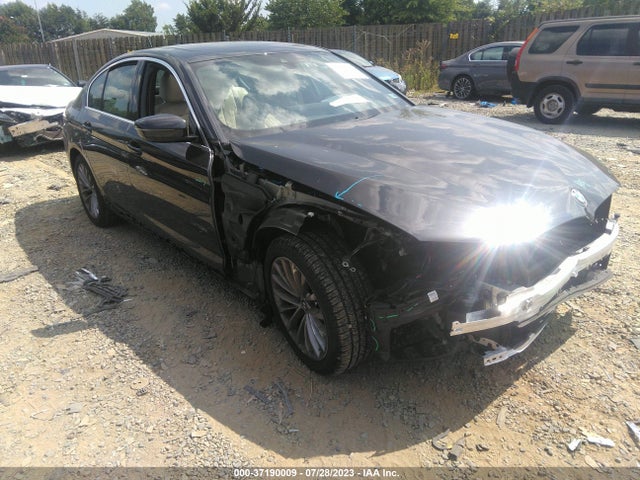 BMW 5 Series 530i Xdrive 2022 IAAI WBA13BJ08NCJ24879