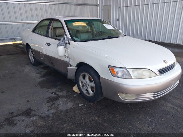 1997 LEXUS ES 300 LUXURY SPORT SDN VIN: JT8BF22G9V0037258