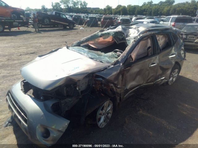 JN8AS5MT2FW160021 Nissan Rogue Select S