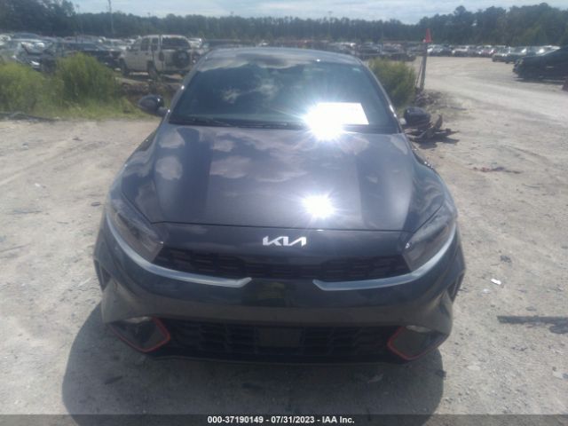 3KPF54AD9PE556278 KIA Forte Gt-line