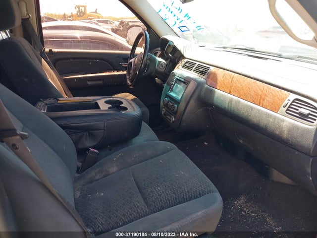 2007 GMC YUKON SLE VIN: 1GKFC13017J395608