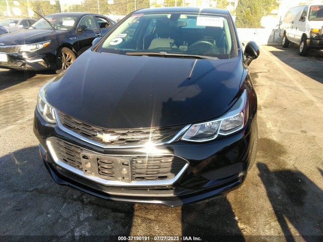 Chevrolet CRUZE LS 2018 1G1BC5SMXJ7162863 Image 4