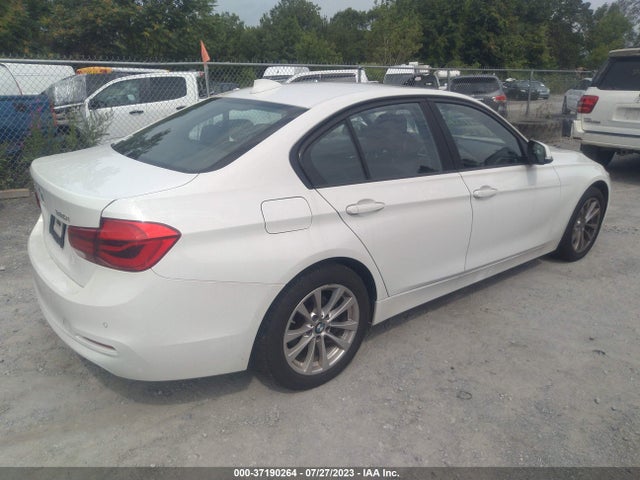 WBA8E5G56HNU41260 BMW 3 Series 320i Xdrive