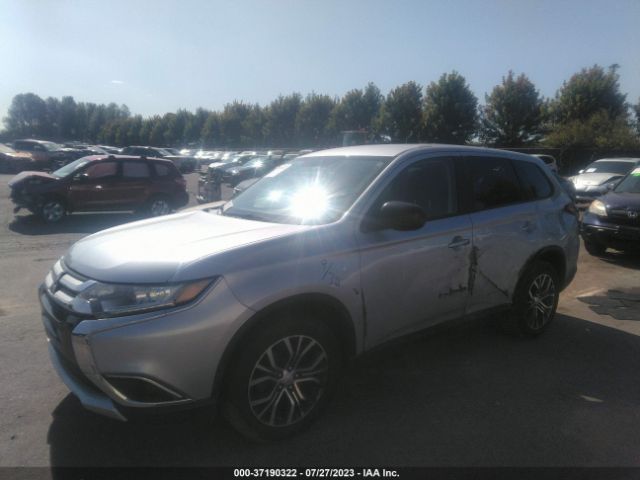 JA4AZ2A32HZ033078 Mitsubishi Outlander Es