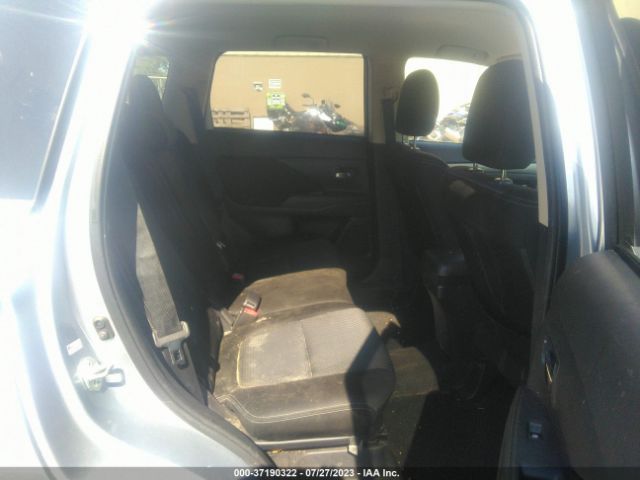 JA4AZ2A32HZ033078 Mitsubishi Outlander Es