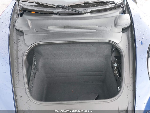 2022 Porsche 911, VIN: WP0AA2A97NS206101
