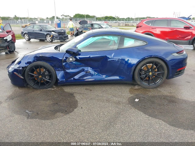 2022 Porsche 911, VIN: WP0AA2A97NS206101