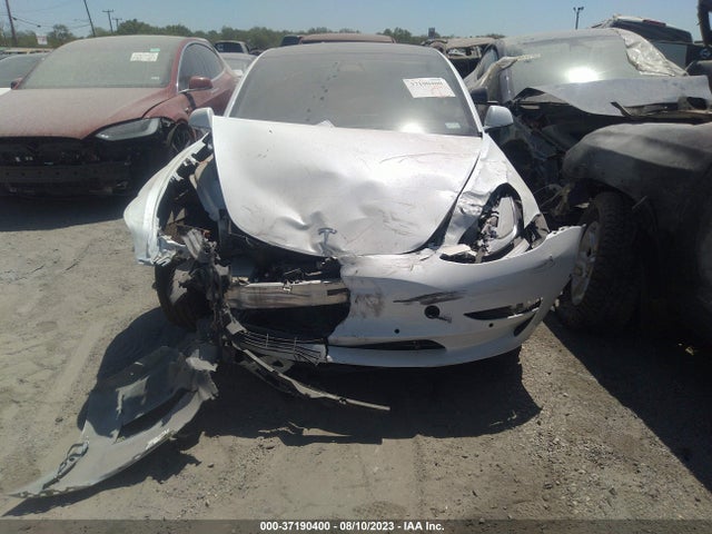 2020 Tesla 3, VIN: 5YJ3E1EA0LF747027