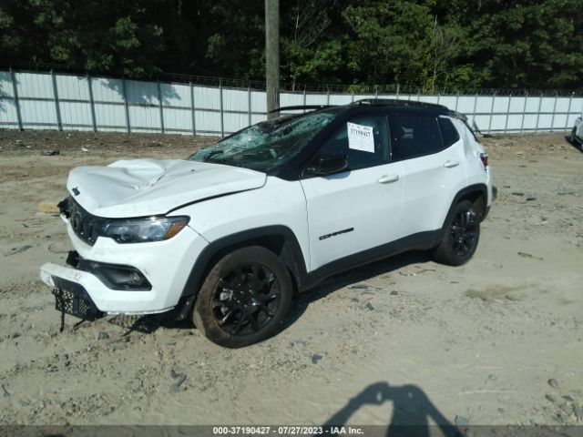 3C4NJDBB6NT206961 Jeep Compass Altitude