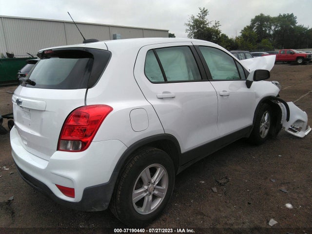 Chevrolet TRAX LS 2020 3GNCJKSB3LL126274 Image 4