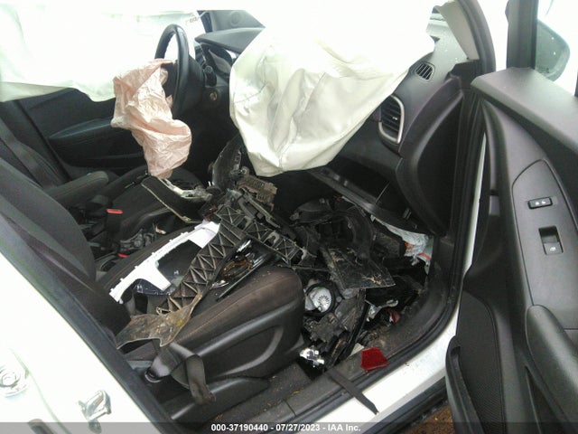 Chevrolet TRAX LS 2020 3GNCJKSB3LL126274 Image 5