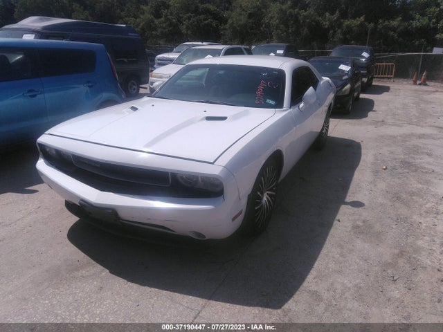 Dodge Challenger Sxt Plus 2014 2C3CDYAG1EH181872 Image 2