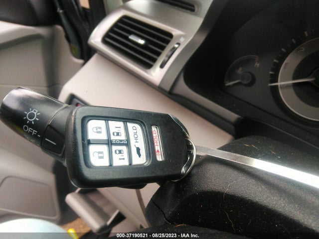Honda Odyssey Touring 2015 5FNRL5H93FB034510 Image 11
