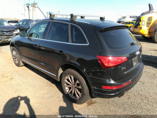 WA1LFAFP4EA052670 Audi Q5 Premium Plus