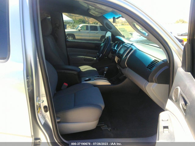 Toyota Tacoma Prerunner 2015 3TMJU4GN3FM179271 Image 11