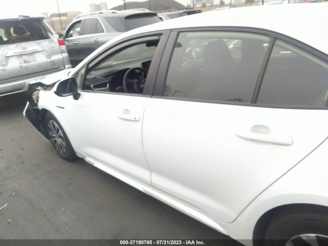 Toyota Corolla Hybrid Le 2021 JTDEAMDE1MJ010956 Image 6