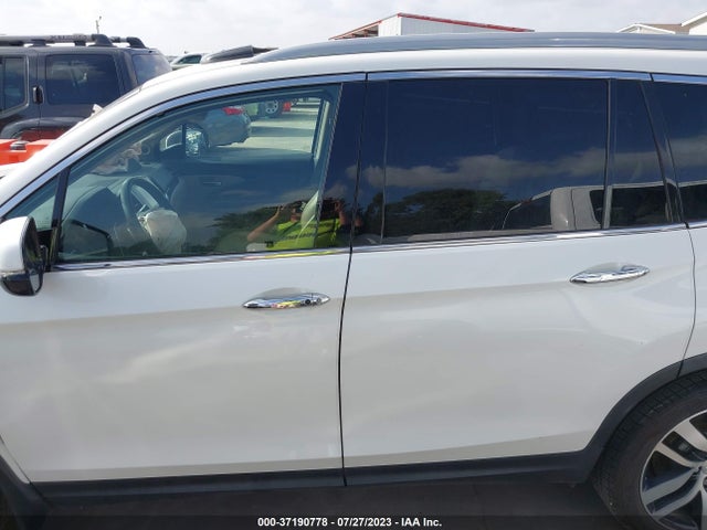 Honda Pilot Touring 2017 5FNYF5H91HB039243 Image 14