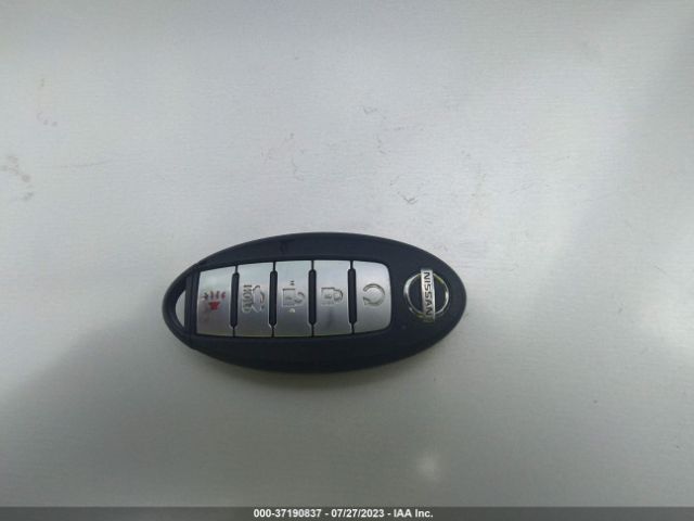 3N1AB8DV0MY215637 Nissan SENTRA SR