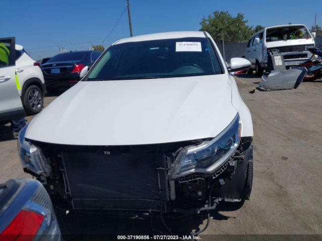 KNAGT4LE6H5011293 KIA Optima Hybrid Base
