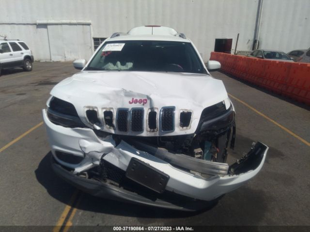 1C4PJMLB0KD399083 Jeep Cherokee Latitude Plus