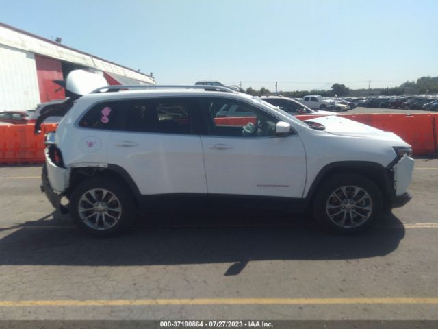 1C4PJMLB0KD399083 Jeep Cherokee Latitude Plus