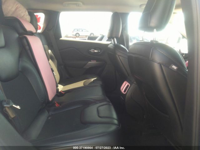 1C4PJMLB0KD399083 Jeep Cherokee Latitude Plus