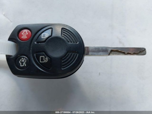 1FADP3F21JL212774 Ford FOCUS SE