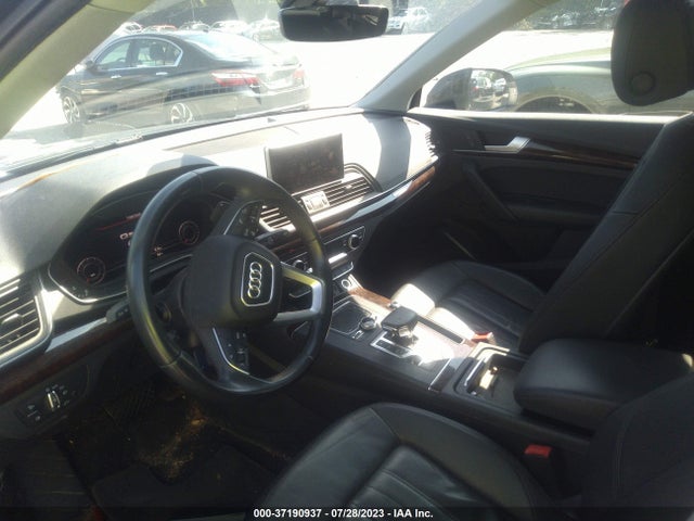 WA1BNAFY2J2200374 Audi Q5 Premium Plus