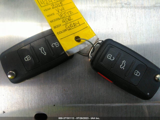3VWD17AJ5FM424405 Volkswagen Jetta Sedan 1.8t Sport