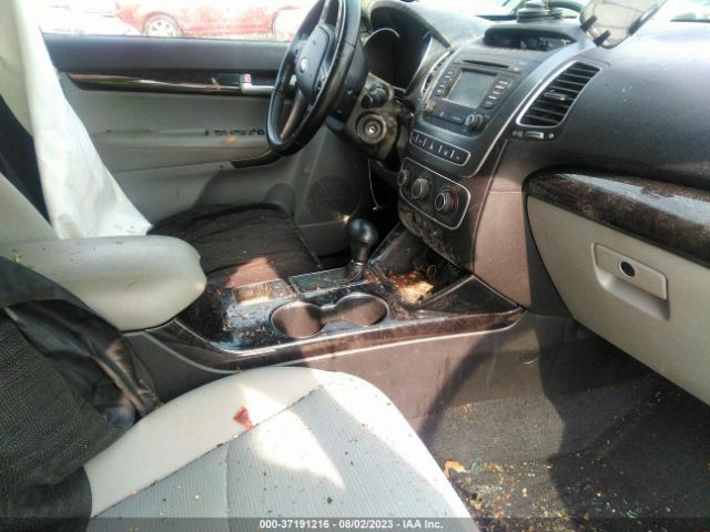 5XYKTCA64FG592154 KIA SORENTO LX