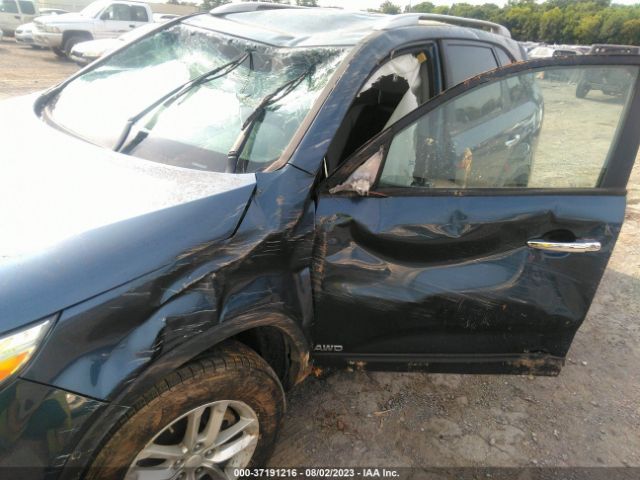 5XYKTCA64FG592154 KIA SORENTO LX