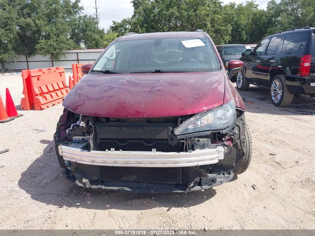 2C4RC1DGXMR502716 Chrysler Voyager Lxi