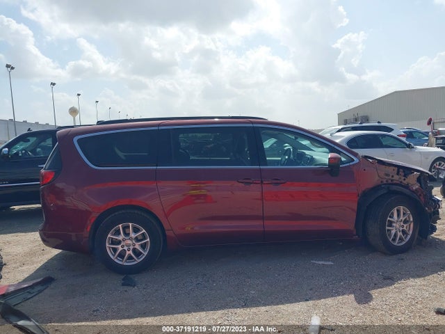2C4RC1DGXMR502716 Chrysler Voyager Lxi