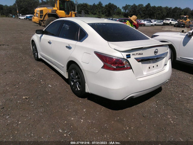 2015 NISSAN ALTIMA 2.5 S VIN: 1N4AL3AP9FC587059