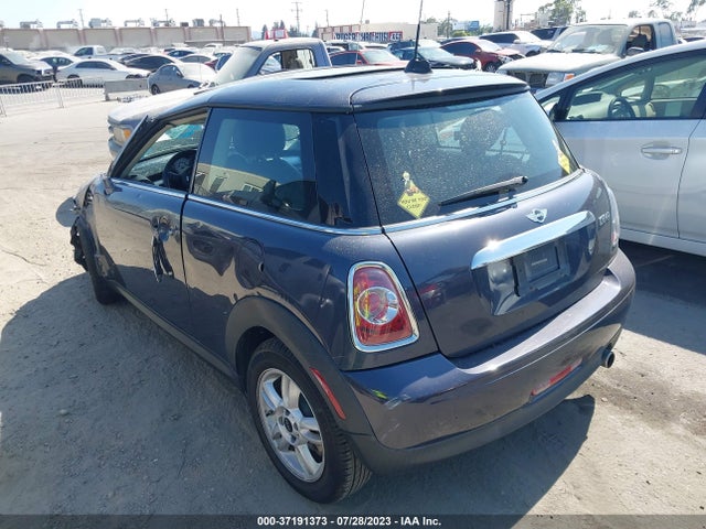 2013 MINI HARDTOP WMWSU3C54DT690150 Photo 2