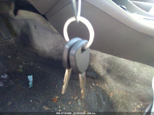 1999 HONDA ACCORD SDN LX VIN: JHMCG6652XC001835