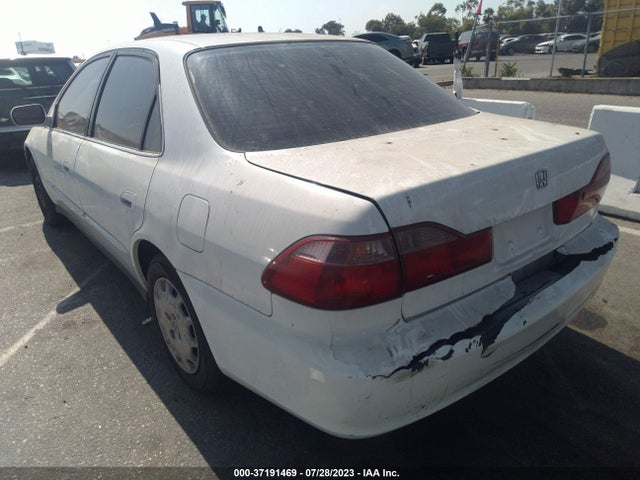 1999 HONDA ACCORD SDN LX VIN: JHMCG6652XC001835