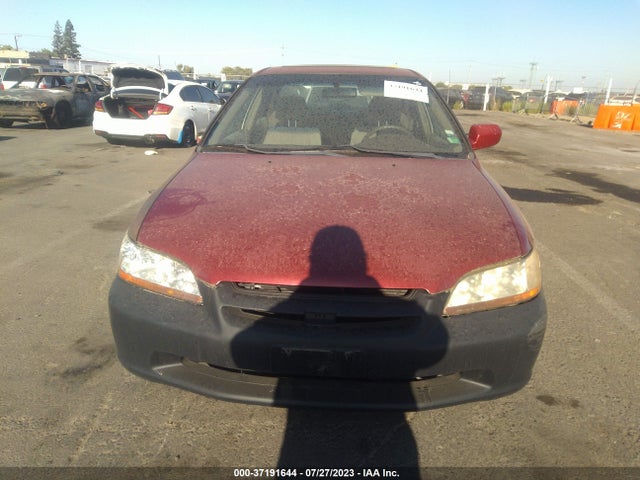 2000 HONDA ACCORD SDN SE VIN: JHMCG5676YC011491