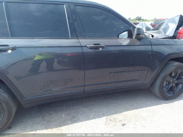 1C4RJKAGXN8526138 Jeep Grand Cherokee L Altitude