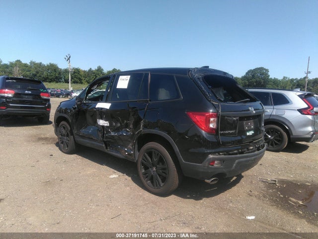 2021 HONDA PASSPORT SPORT VIN: 5FNYF8H25MB033072