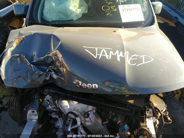 ZACCJABB3JPJ01427 Jeep Renegade Latitude