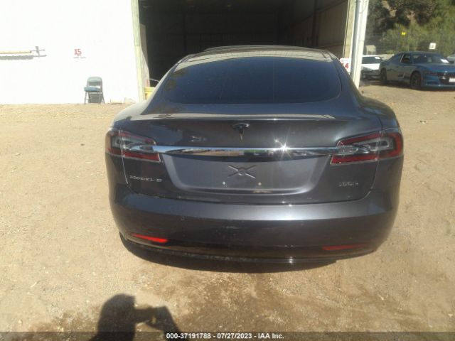 5YJSA1E28JF258131 Tesla Model S 75d/100d/p100d