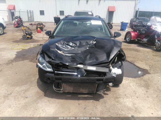 3VWC17AU6GM502651 Volkswagen Golf Sportwagen Tsi S
